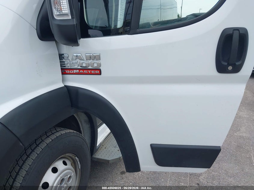 2019 Ram Promaster 2500 VIN 3C6TRVPG2KE502514 IAAI salvage auction — NORMAL WEAR, Sf97 (New York), sold $26,100 on 2026-07-23 (photo 6)