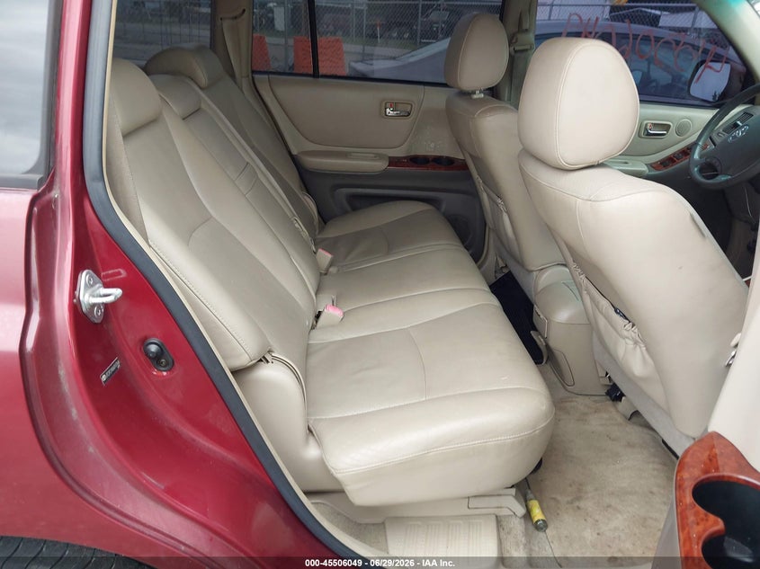 2006 Toyota Highlander VIN JTEDP21A560107646 IAAI salvage auction — NORMAL WEAR, Clear (Virginia), sold $175 on 2026-07-10 (photo 8)