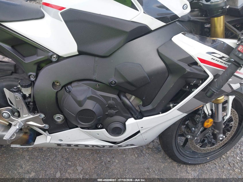 2026 Honda Cbr VIN JH2SC7715TK900593 IAAI salvage auction — FRONT END, Mv-907A (New York), sold $4,750 on 2026-07-28 (photo 8)