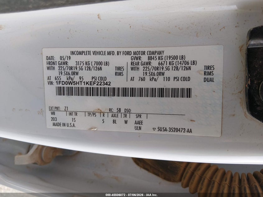 2019 Ford F550 VIN 1FD0W5HT1KEF22342 IAAI salvage auction — NORMAL WEAR, Clear (Wyoming), sold $16,950 on 2026-07-22 (photo 9)
