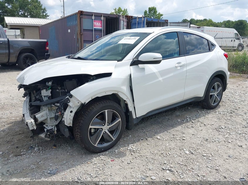 2021 Honda Hr-v VIN 3CZRU5H50MM711817 IAAI salvage auction — FRONT END, Salvage Title, sold $2,400 on 2026-07-31 (photo 2)