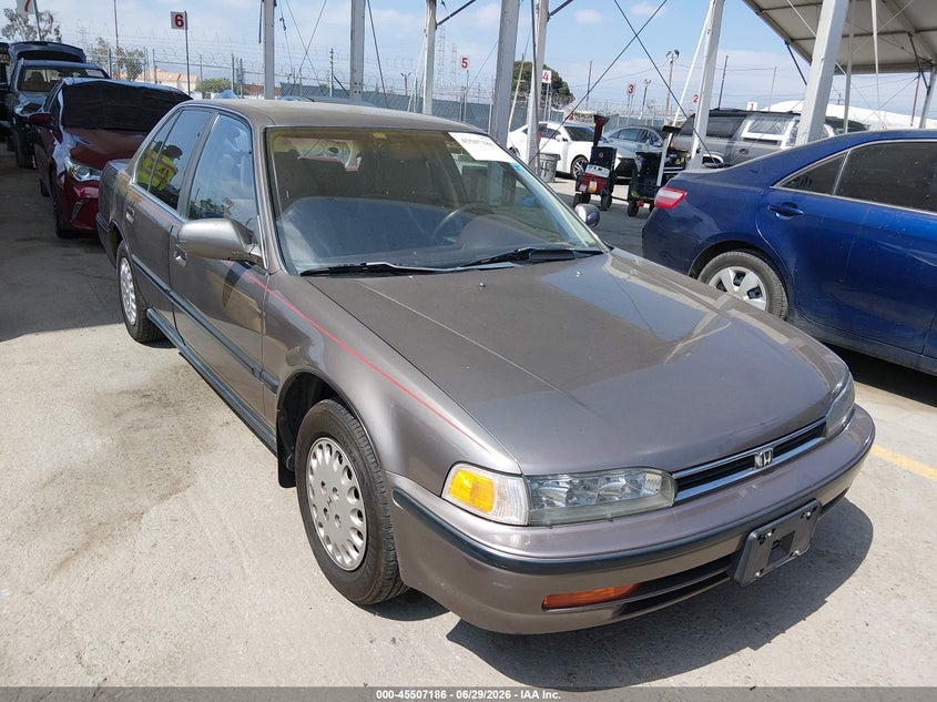 1992 Honda Accord VIN JHMCB765XNC024703 IAAI salvage auction — SIDE, Salvage (California), sold $300 on 2026-07-10 (photo 1)