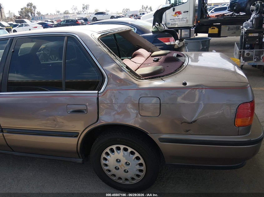 1992 Honda Accord VIN JHMCB765XNC024703 IAAI salvage auction — SIDE, Salvage (California), sold $300 on 2026-07-10 (photo 6)