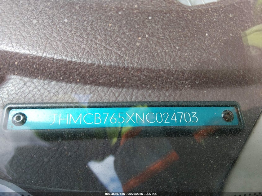 1992 Honda Accord VIN JHMCB765XNC024703 IAAI salvage auction — SIDE, Salvage (California), sold $300 on 2026-07-10 (photo 9)