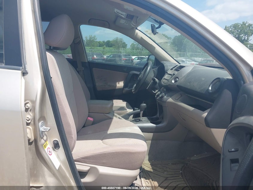 2007 Toyota Rav4 VIN JTMZD33V976022235 IAAI salvage auction — FRONT & REAR, Salvage (Iowa), sold $25 on 2026-07-28 (photo 5)