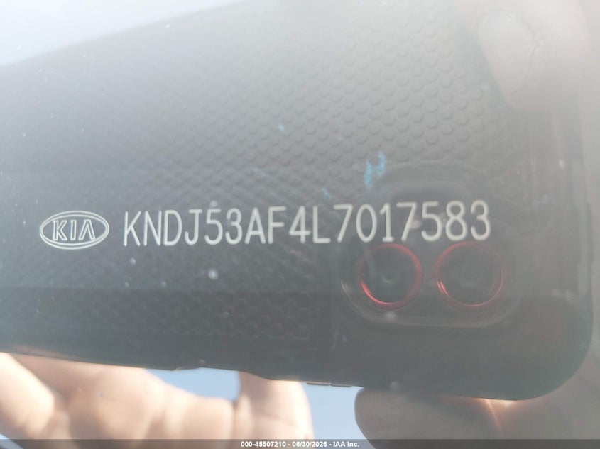 2020 Kia Soul VIN KNDJ53AF4L7017583 IAAI salvage auction — RIGHT FRONT, Clear (Montana), sold $2,000 on 2026-07-15 (photo 9)