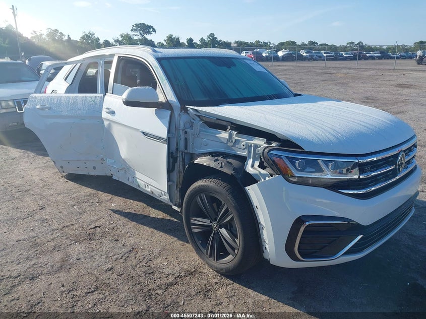 2021 Volkswagen Atlas cross sport VIN 1V2RE2CAXMC202324 IAAI salvage auction — RIGHT SIDE, Salvage Title, sold $7,275 on 2026-08-20 (photo 1)