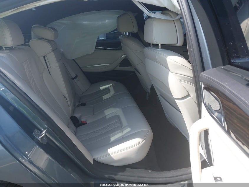 2022 BMW 5er VIN WBA53BH01NWX46391 IAAI salvage auction — FRONT END, Certificate Of Destruction (Florida), sold $10,400 on 2026-07-30 (photo 8)