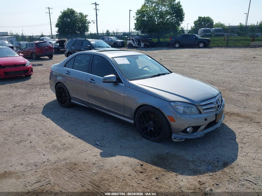 2010 Mercedes-benz C-klasse VIN WDDGF8BB9AR090374 IAAI salvage auction — RIGHT FRONT, Clear (Pennsylvania), sold $500 on 2026-07-31 (photo 1)