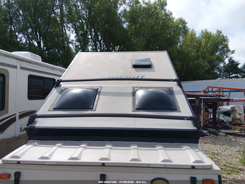2018 Forest river Flagstaff VIN 4X4CFS210JD179755 IAAI salvage auction — ROOF, Clear (Wisconsin), sold $1,200 on 2026-07-30 (photo 6)