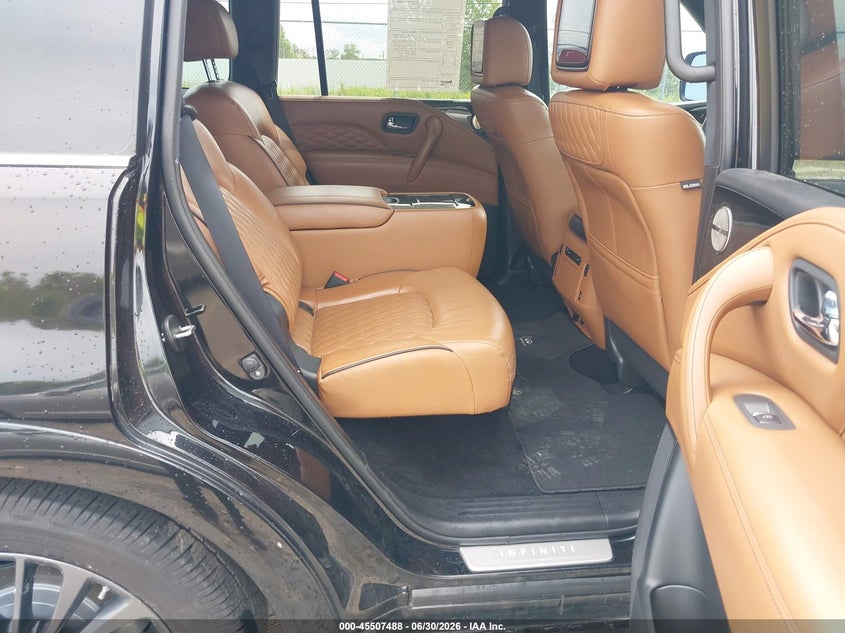 2023 Infiniti Qx80 VIN JN8AZ2BE0P9302459 IAAI salvage auction — FRONT END, Clear Claim Paid (Wisconsin), sold $16,500 on 2026-08-06 (photo 8)