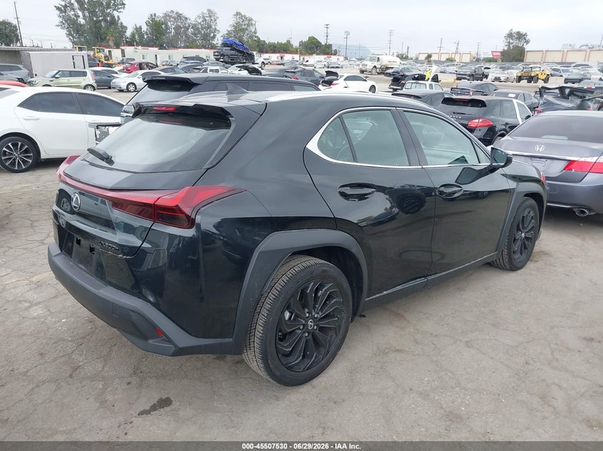 2025 Lexus Ux VIN JTHYBJAH9S2017747 IAAI salvage auction — LEFT FRONT, Salvage Title, sold $16,000 on 2026-08-26 (photo 4)