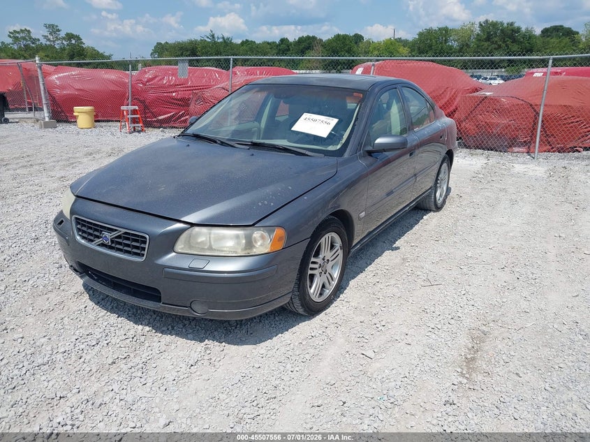 2005 Volvo S60 VIN YV1RS592352473920 IAAI salvage auction — NORMAL WEAR, Clear (Florida), sold $300 on 2026-07-09 (photo 2)