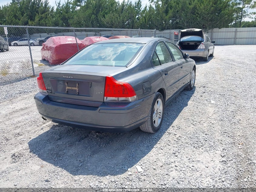 2005 Volvo S60 VIN YV1RS592352473920 IAAI salvage auction — NORMAL WEAR, Clear (Florida), sold $300 on 2026-07-09 (photo 4)