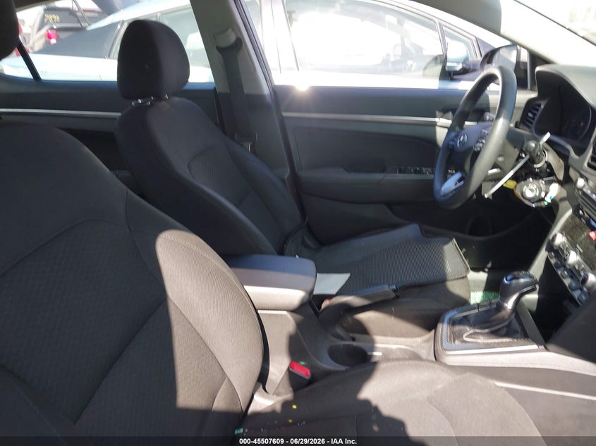 2020 Hyundai Elantra VIN 5NPD74LF4LH541192 IAAI salvage auction — FRONT END, Salvage Title, sold $1,800 on 2026-07-25 (photo 5)