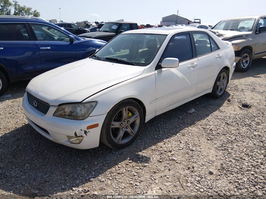 2001 Lexus Is 300 VIN JTHBD182210005595 IAAI salvage auction — NORMAL WEAR, Clear (Tennessee), sold $1,050 on 2026-07-09 (photo 2)