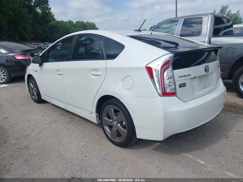 2015 Toyota Prius VIN JTDKN3DU3F0423107 IAAI salvage auction — NORMAL WEAR, Clear (Missouri), sold $3,850 on 2026-07-08 (photo 3)