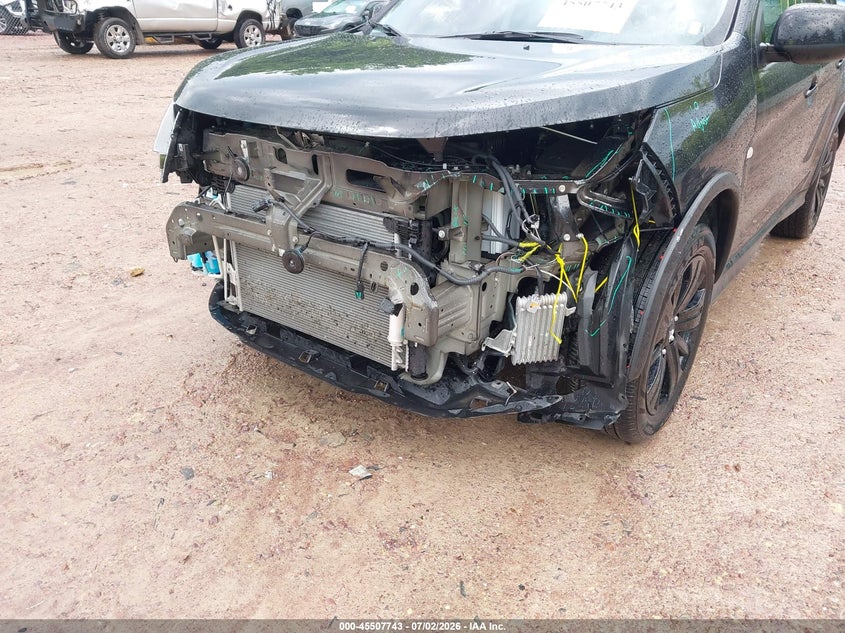 2026 Mitsubishi Outlander VIN JA4ARUAUXTU007158 IAAI salvage auction — FRONT END, Enterprise Vehicles Clear Only (Illinois), sold $10,900 on 2026-07-14 (photo 6)