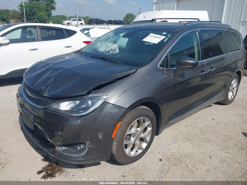 2019 Chrysler Pacifica VIN 2C4RC1EG4KR577083 IAAI salvage auction — FRONT END, Salvage (Illinois), sold $4,500 on 2026-08-22 (photo 2)