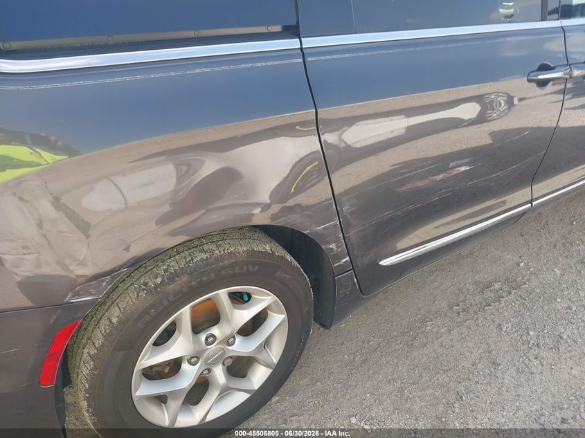 2019 Chrysler Pacifica VIN 2C4RC1EG4KR577083 IAAI salvage auction — FRONT END, Salvage (Illinois), sold $4,500 on 2026-08-22 (photo 6)