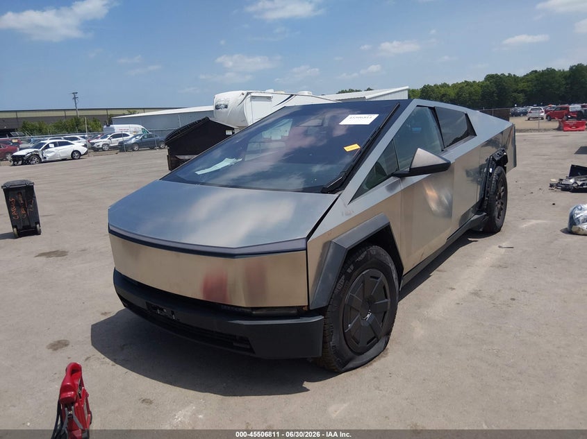 2025 Tesla Cybertruck VIN 7G2CEHED0SA080939 IAAI salvage auction — REAR END, Wait Title, sold $29,900 on 2026-08-26 (photo 2)