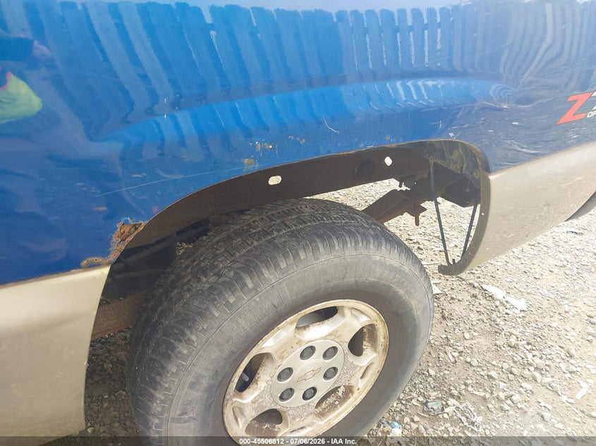 2003 Chevrolet Silverado 1500 VIN 2GCEK19V131268231 IAAI salvage auction — NORMAL WEAR, Clear (Maryland), sold $825 on 2026-07-09 (photo 6)