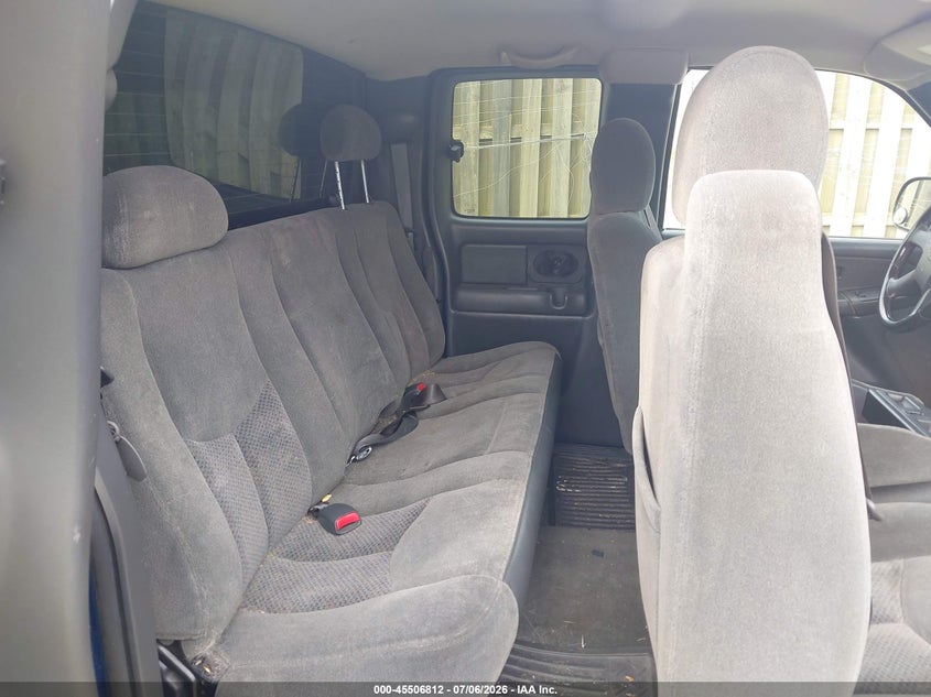 2003 Chevrolet Silverado 1500 VIN 2GCEK19V131268231 IAAI salvage auction — NORMAL WEAR, Clear (Maryland), sold $825 on 2026-07-09 (photo 8)