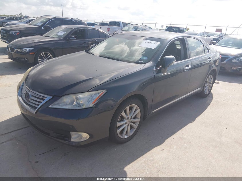 2010 Lexus Es 350 VIN JTHBK1EG4A2403630 IAAI salvage auction — NORMAL WEAR, Original (Texas), sold $1,200 on 2026-07-17 (photo 2)