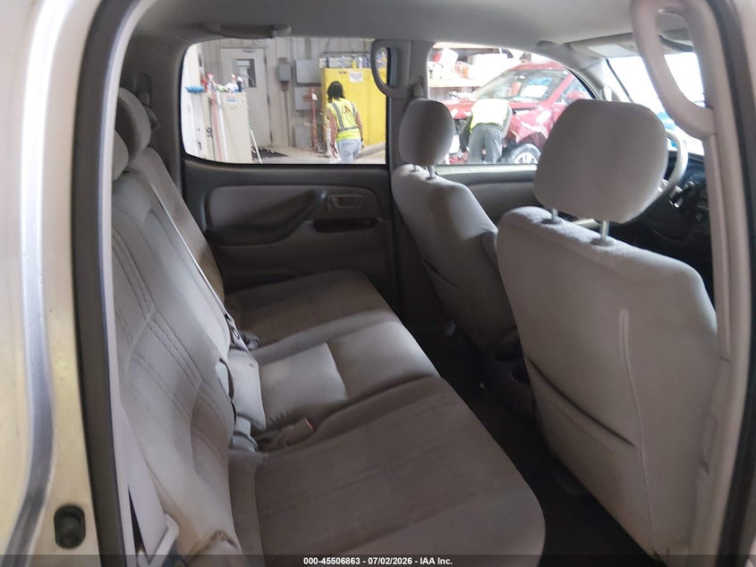 2005 Toyota Tundra VIN 5TBDT44185S467635 IAAI salvage auction — RIGHT FRONT, Clear (Wisconsin), sold $3,225 on 2026-07-22 (photo 8)