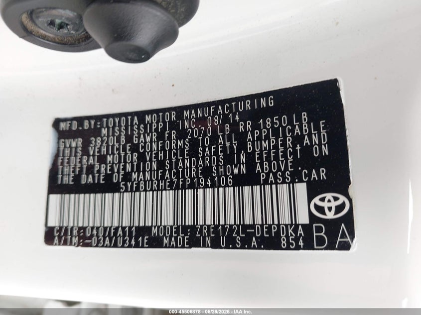 2015 Toyota Corolla VIN 5YFBURHE7FP194106 IAAI salvage auction — NORMAL WEAR, Salvage (California), sold $3,600 on 2026-07-28 (photo 9)