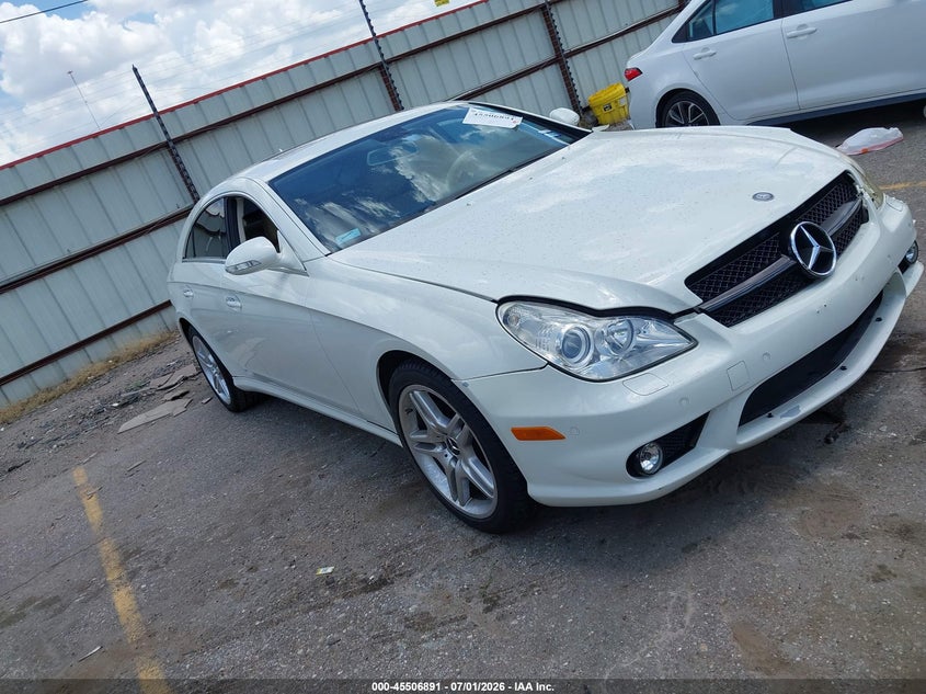 2007 Mercedes-benz Cls-klasse VIN WDDDJ72X07A102488 IAAI salvage auction — LEFT FRONT, Original (Texas), sold $975 on 2026-08-12 (photo 1)