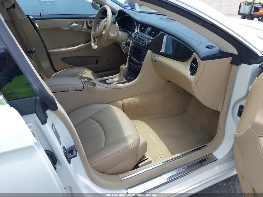 2007 Mercedes-benz Cls-klasse VIN WDDDJ72X07A102488 IAAI salvage auction — LEFT FRONT, Original (Texas), sold $975 on 2026-08-12 (photo 5)