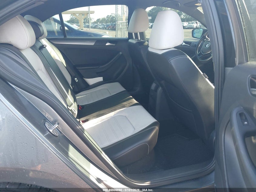2016 Volkswagen Jetta VIN 3VWD17AJ5GM345169 IAAI salvage auction — FRONT END, Rebuildable (Florida), sold $1,400 on 2026-07-09 (photo 8)