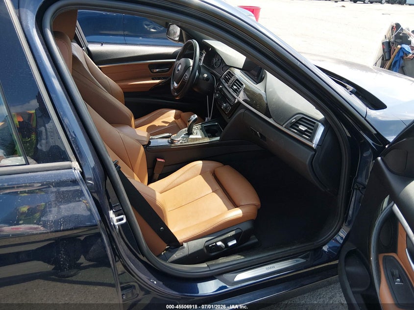2016 BMW 3er VIN WBA8E3G59GNT78500 IAAI salvage auction — UNKNOWN, Salvage Title, sold $3,650 on 2026-07-30 (photo 5)