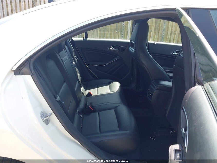 2015 Mercedes-benz Cla-klasse VIN WDDSJ4GB6FN172023 IAAI salvage auction — RIGHT REAR, Salvage Title, sold $3,550 on 2026-07-27 (photo 8)