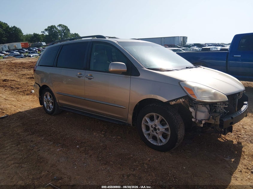 2005 Toyota Sienna VIN 5TDZA22C85S278477 IAAI salvage auction — FRONT END, Salvage (Missouri), sold $550 on 2026-07-30 (photo 1)