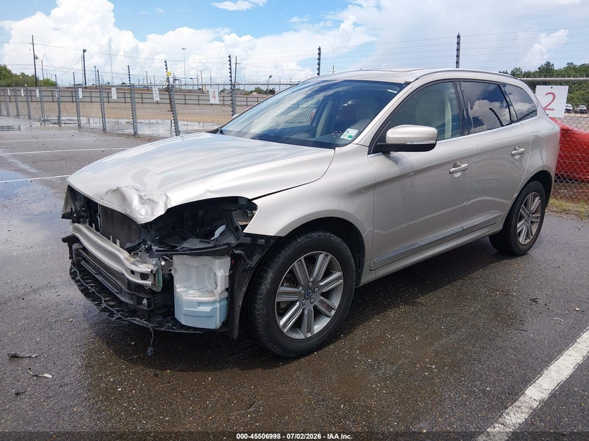 2017 Volvo Xc60 VIN YV440MDU3H2018835 IAAI salvage auction — FRONT END, Wait Title, sold $3,100 on 2026-08-17 (photo 2)