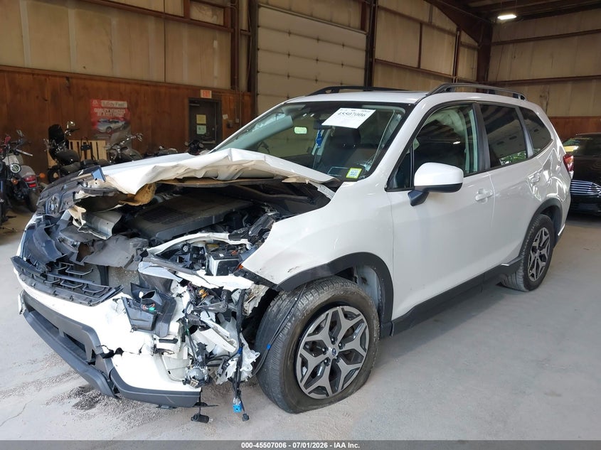 2022 Subaru Forester VIN JF2SKAEC8NH431790 IAAI salvage auction — FRONT END, Salvage Title, sold $2,800 on 2026-08-01 (photo 2)