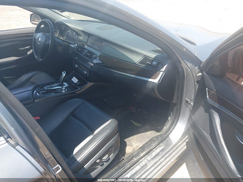 2013 BMW 5er VIN WBAFU7C54DDU71899 IAAI salvage auction — FRONT END, Mv-907A (New York), sold $525 on 2026-07-22 (photo 5)