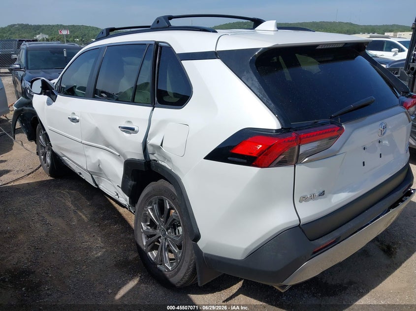 2025 Toyota Rav4 hybrid VIN 4T3D6RFV1SU186881 IAAI salvage auction — FRONT & REAR, Clear (Oklahoma), sold $13,450 on 2026-09-22 (photo 3)