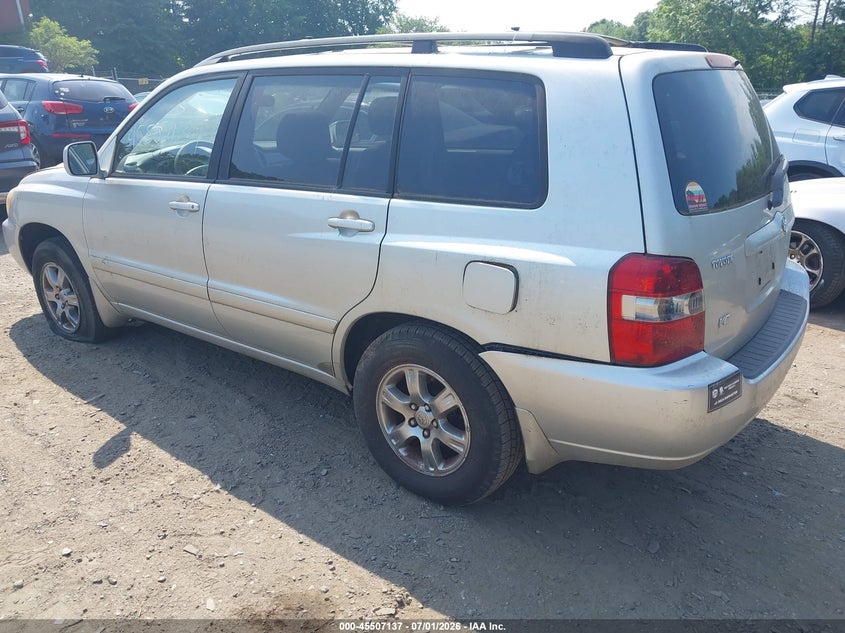 2004 Toyota Highlander VIN JTEDP21A840029960 IAAI salvage auction — NORMAL WEAR, Clear (Massachusetts), sold $675 on 2026-07-07 (photo 3)