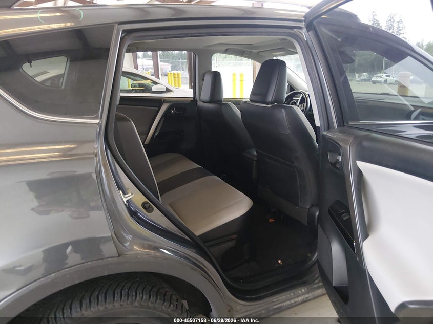 2018 Toyota Rav 4 VIN JTMDJREV2JD191681 IAAI salvage auction — REAR END, Bill Of Sale (Washington), sold $9,600 on 2026-07-22 (photo 8)