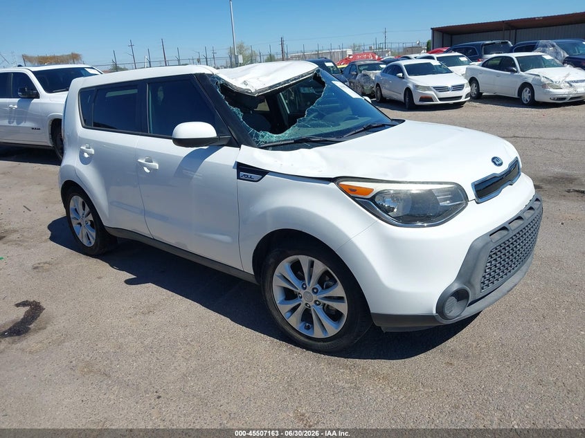 2015 Kia Soul VIN KNDJP3A5XF7796381 IAAI salvage auction — ROOF, Salvage (Arizona), sold $25 on 2026-07-23 (photo 1)