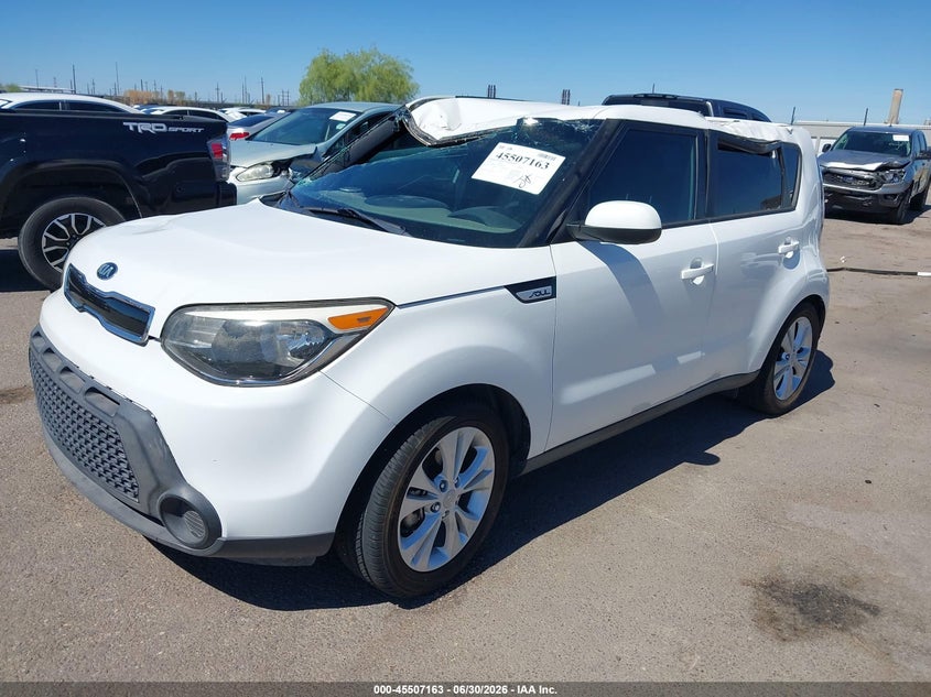 2015 Kia Soul VIN KNDJP3A5XF7796381 IAAI salvage auction — ROOF, Salvage (Arizona), sold $25 on 2026-07-23 (photo 2)