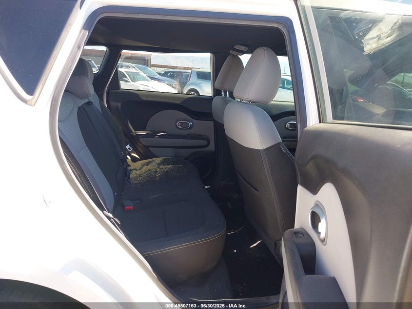 2015 Kia Soul VIN KNDJP3A5XF7796381 IAAI salvage auction — ROOF, Salvage (Arizona), sold $25 on 2026-07-23 (photo 8)