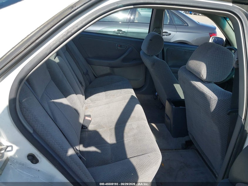 2001 Toyota Camry VIN JT2BG22K610545466 IAAI salvage auction — NORMAL WEAR, Salvage (California), sold $325 on 2026-07-29 (photo 8)