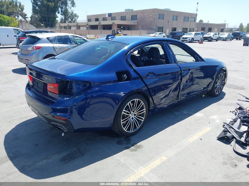 2019 BMW 5er VIN WBAJE5C54KWW39781 IAAI salvage auction — RIGHT SIDE, Salvage Title, sold $13,300 on 2026-08-03 (photo 4)