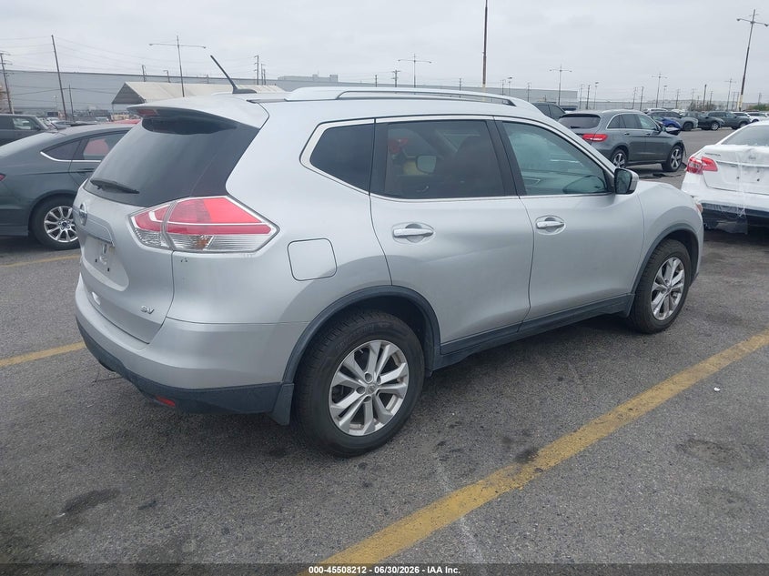 2015 Nissan Rogue VIN KNMAT2MT8FP515923 IAAI salvage auction — NORMAL WEAR, Clear - Dealer Only (California), sold $2,150 on 2026-07-07 (photo 4)