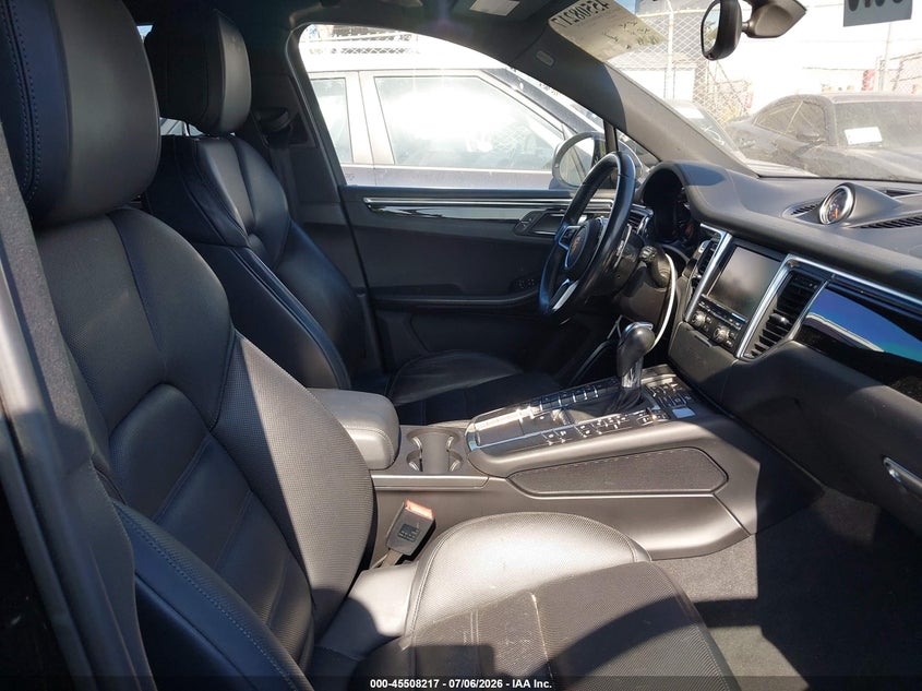 2015 Porsche Macan VIN WP1AB2A50FLB54329 IAAI salvage auction — LEFT FRONT, Salvage Certificate (California), sold $4,700 on 2026-07-18 (photo 5)