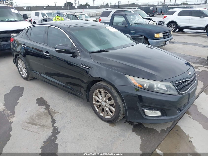 2014 Kia Optima VIN 5XXGN4A77EG332378 IAAI salvage auction — LEFT SIDE, Clear - Dealer Only (California), sold $650 on 2026-07-09 (photo 1)